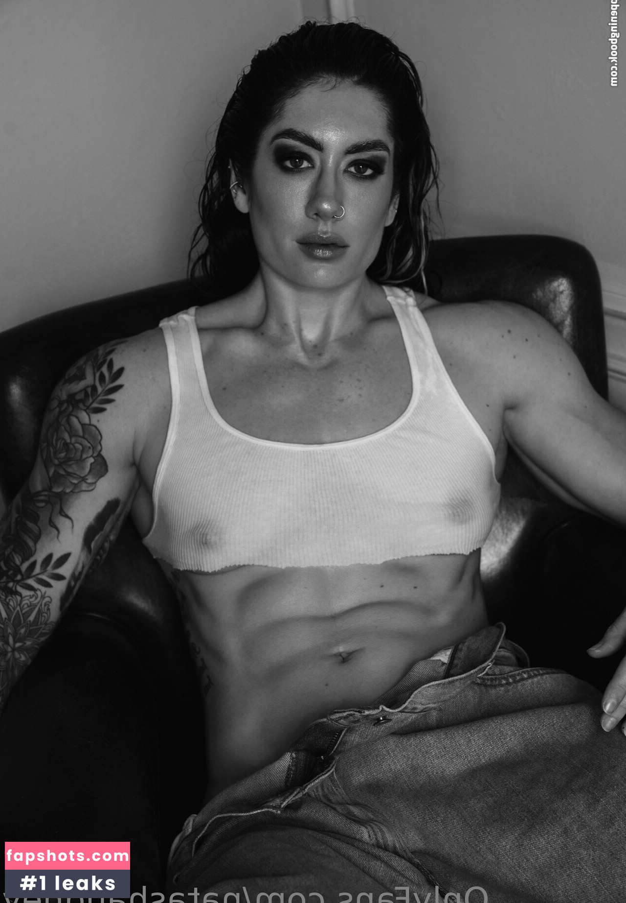 Natasha Aughey gallery photo #19