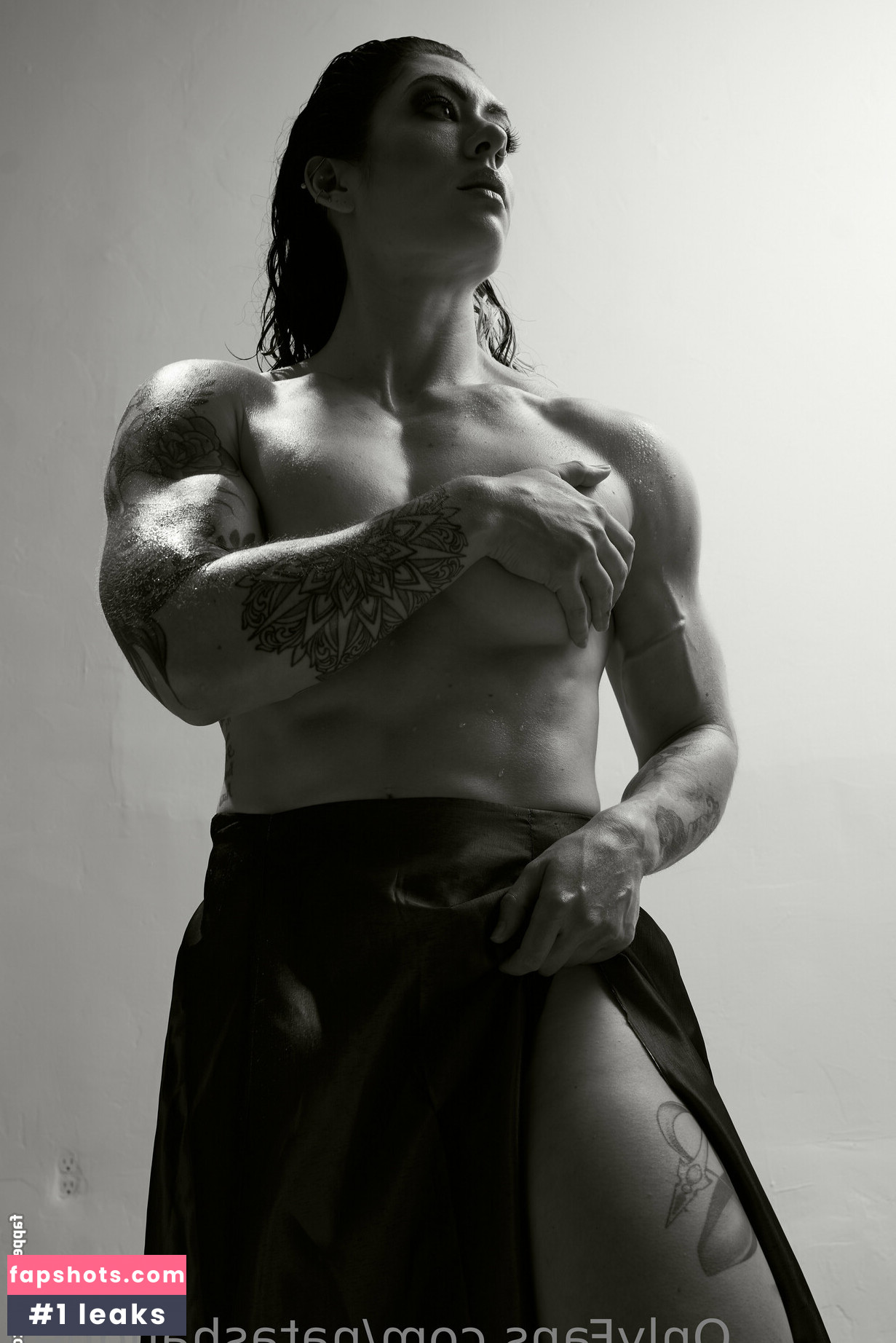 Natasha Aughey gallery photo #21