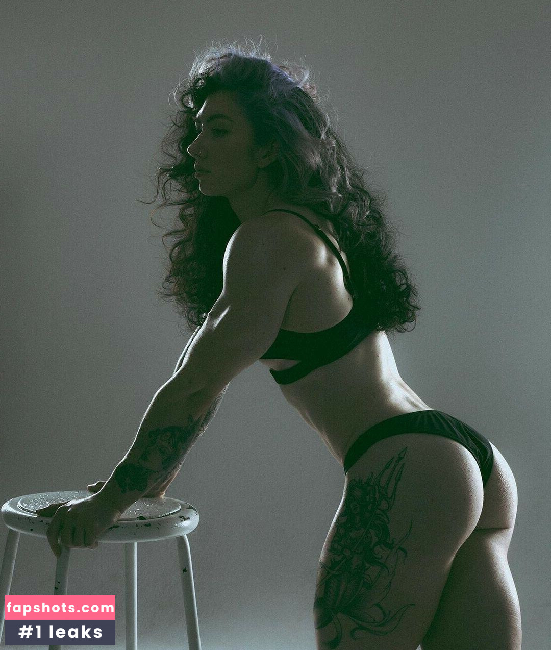 Natasha Aughey gallery photo #32