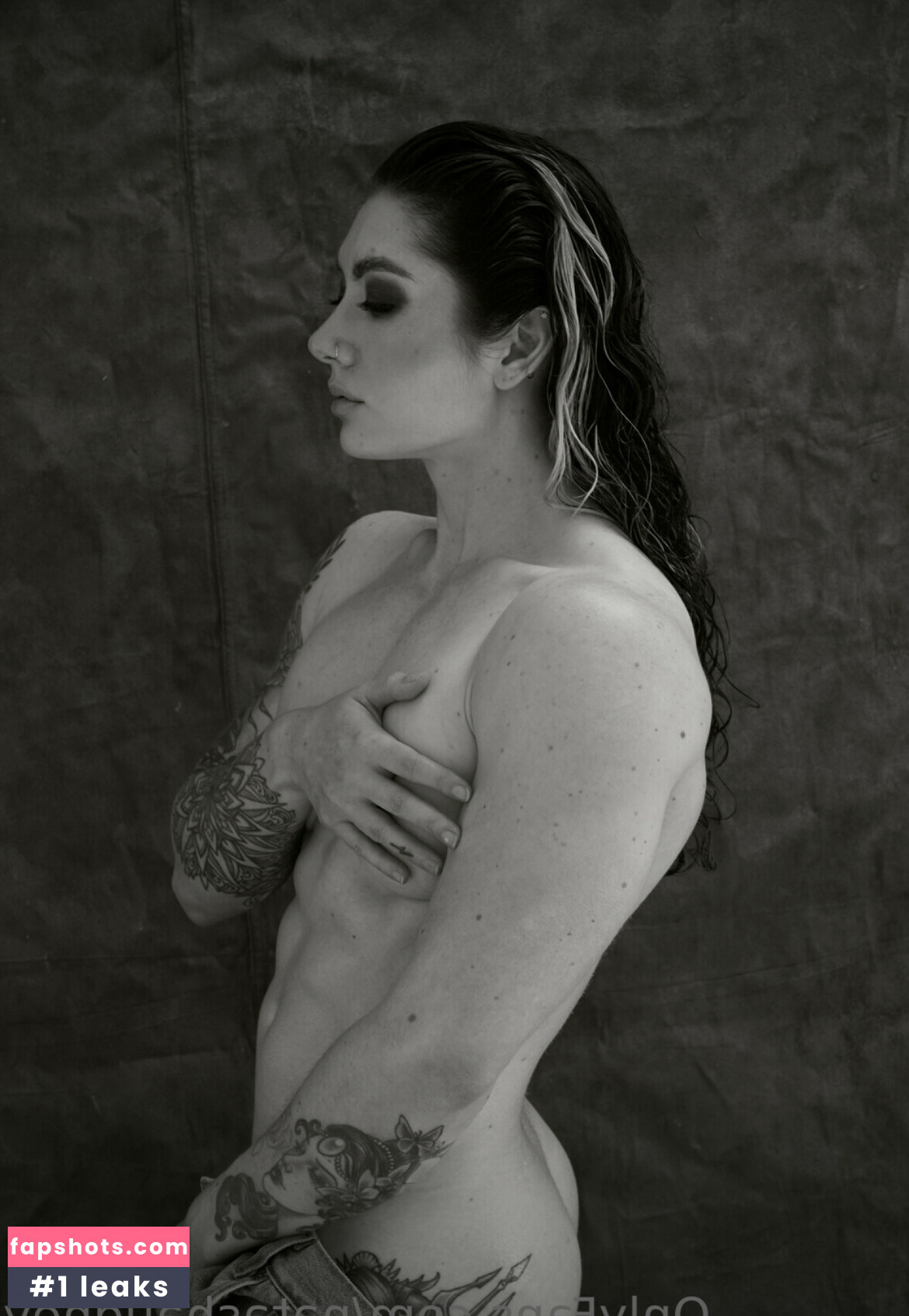 Natasha Aughey gallery photo #42