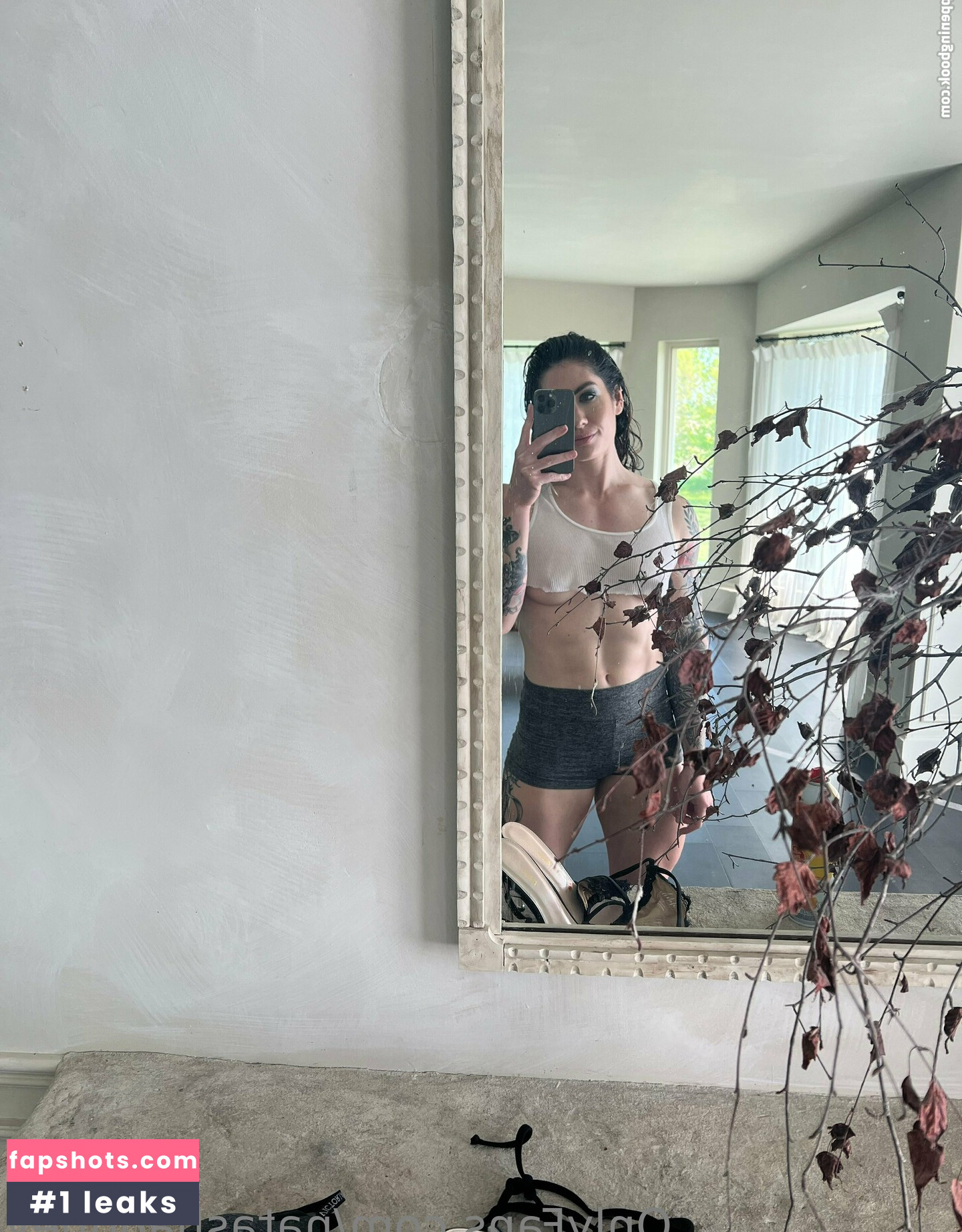 Natasha Aughey gallery photo #47