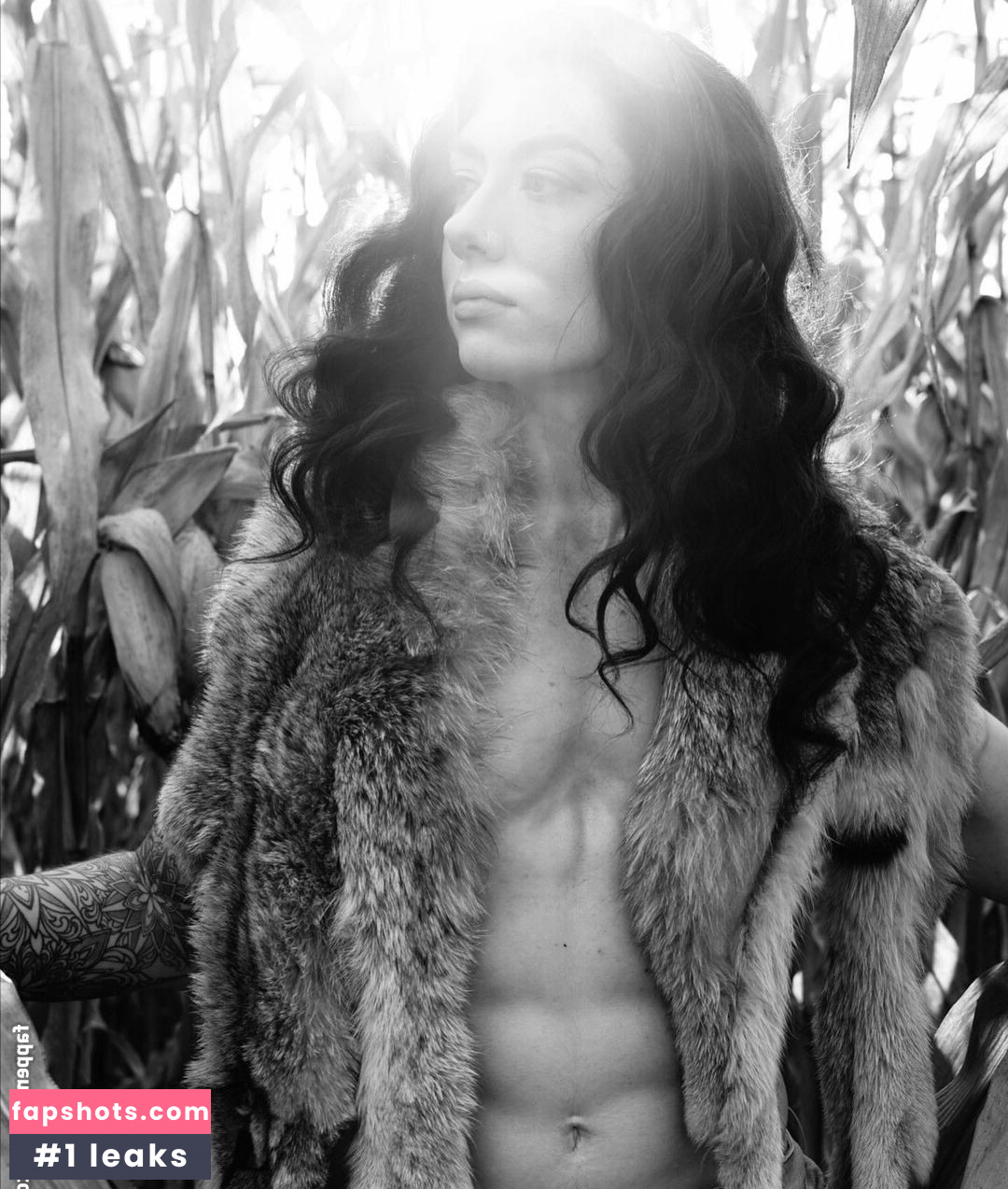 Natasha Aughey gallery photo #54