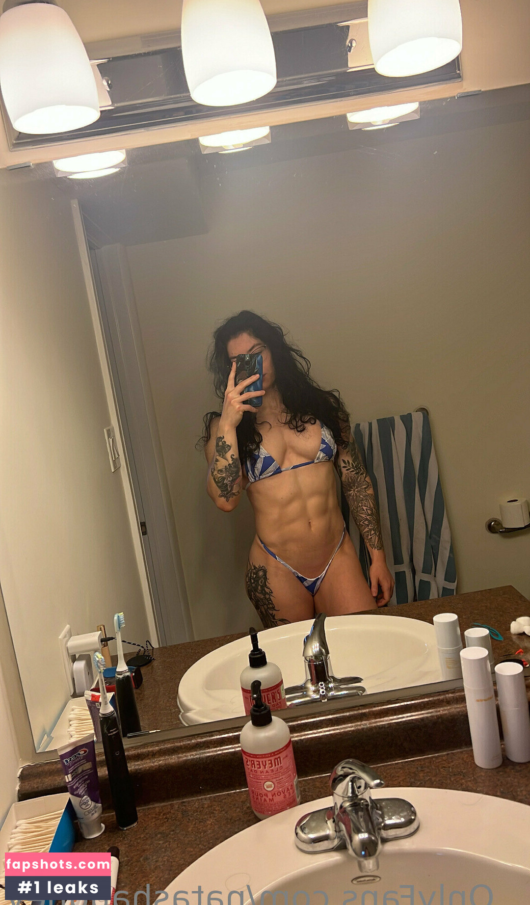 Natasha Aughey gallery photo #74