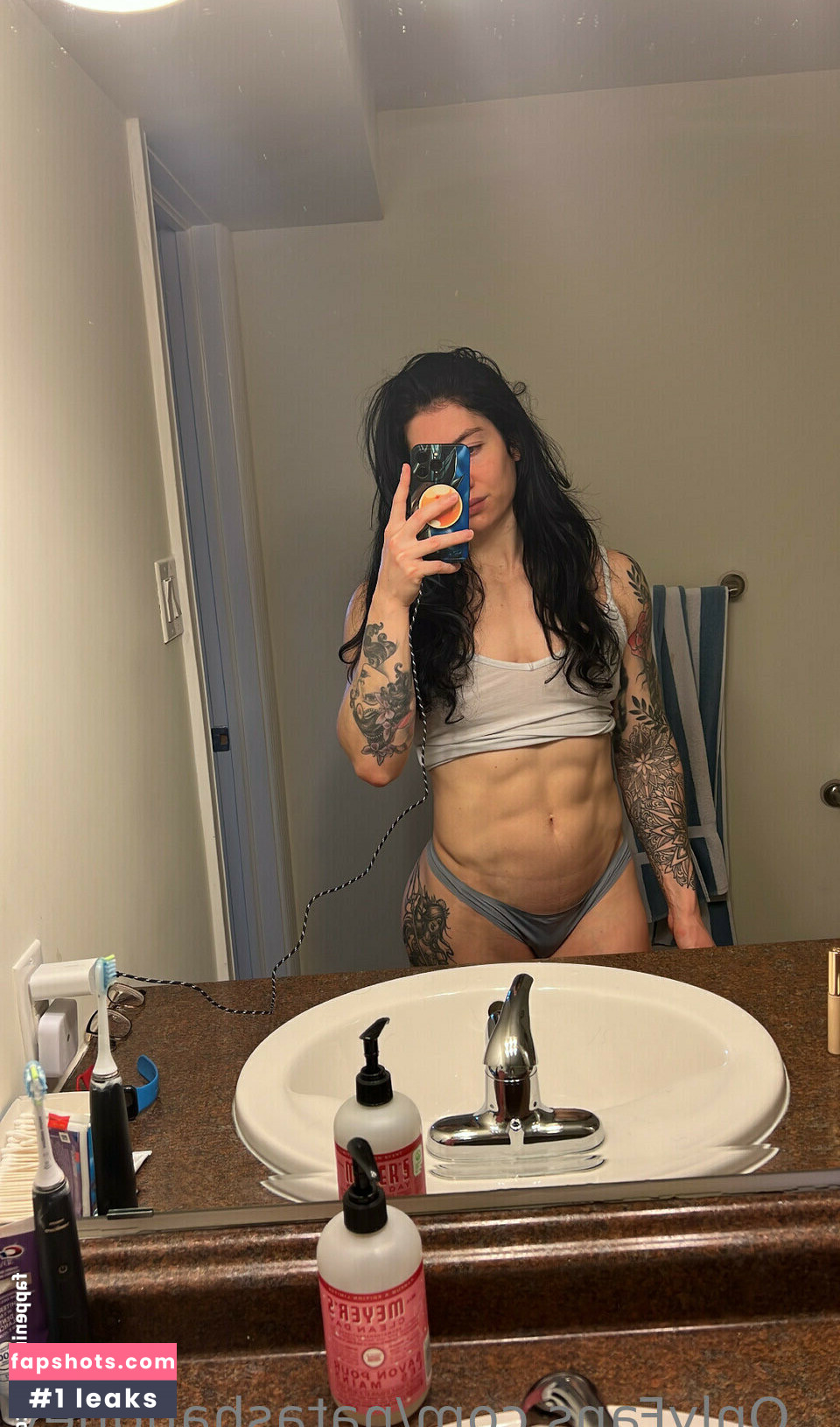 Natasha Aughey gallery photo #77