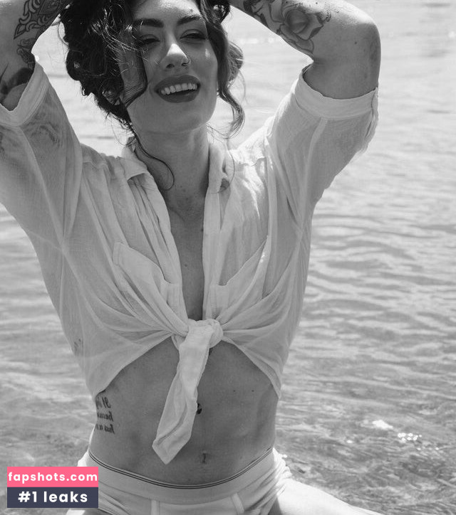 Natasha Aughey gallery photo #93