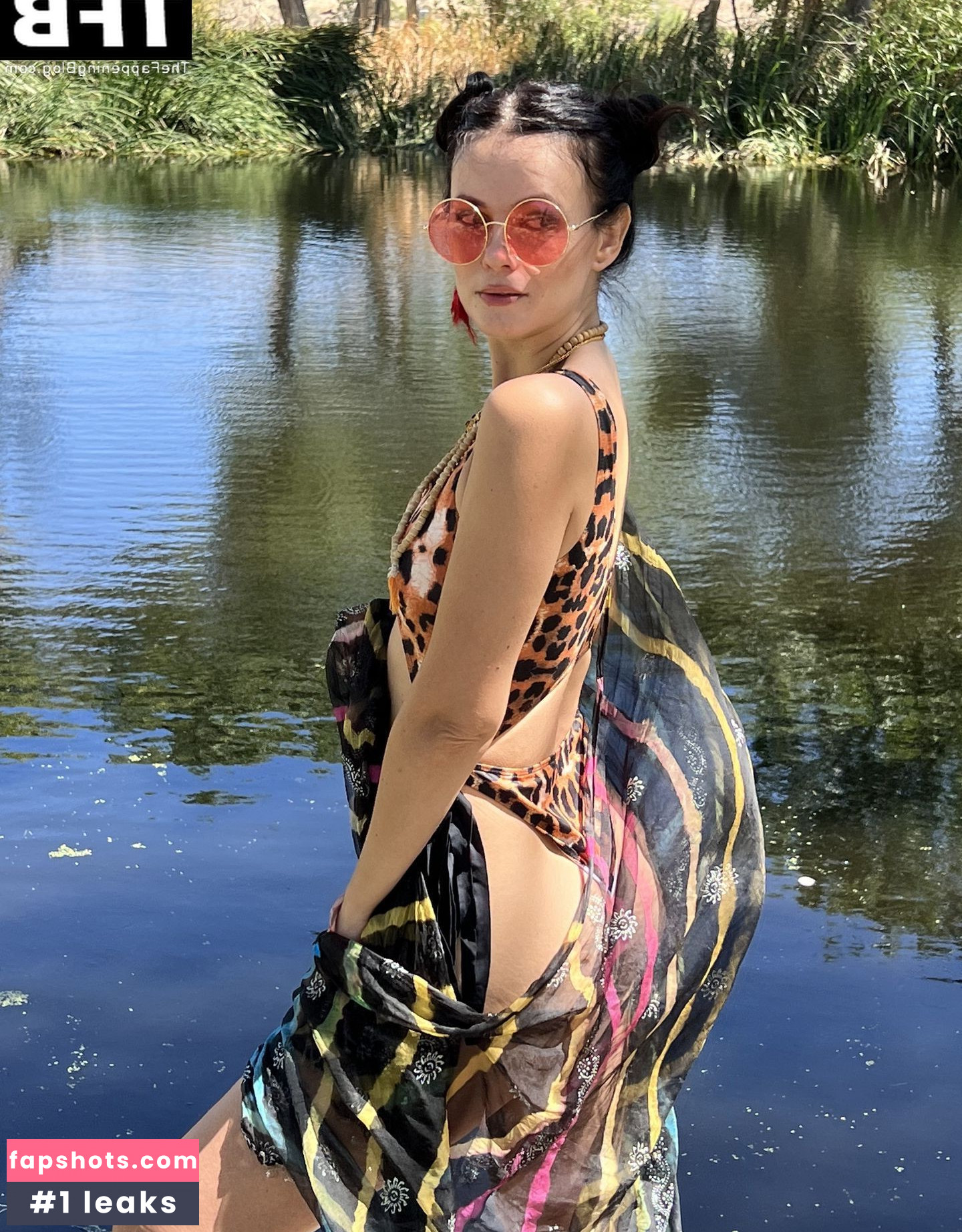 Natasha Blasick gallery photo #51