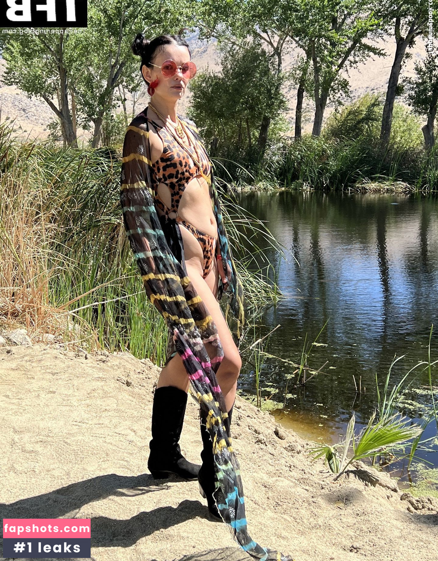 Natasha Blasick gallery photo #55