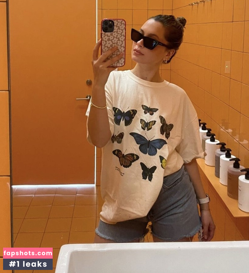 Natasha Bure gallery photo #12