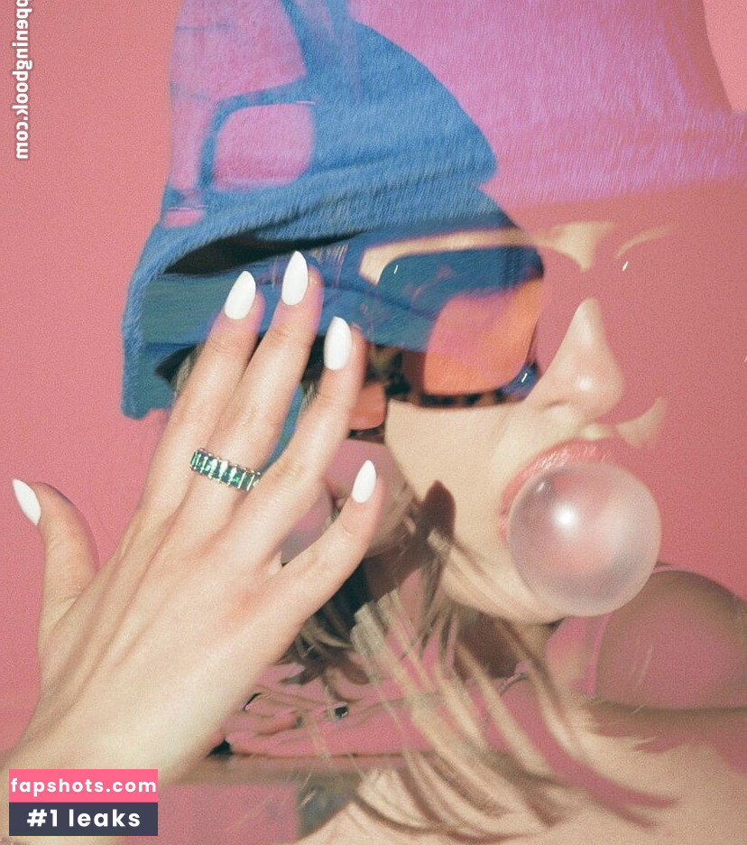 Natasha Bure gallery photo #16