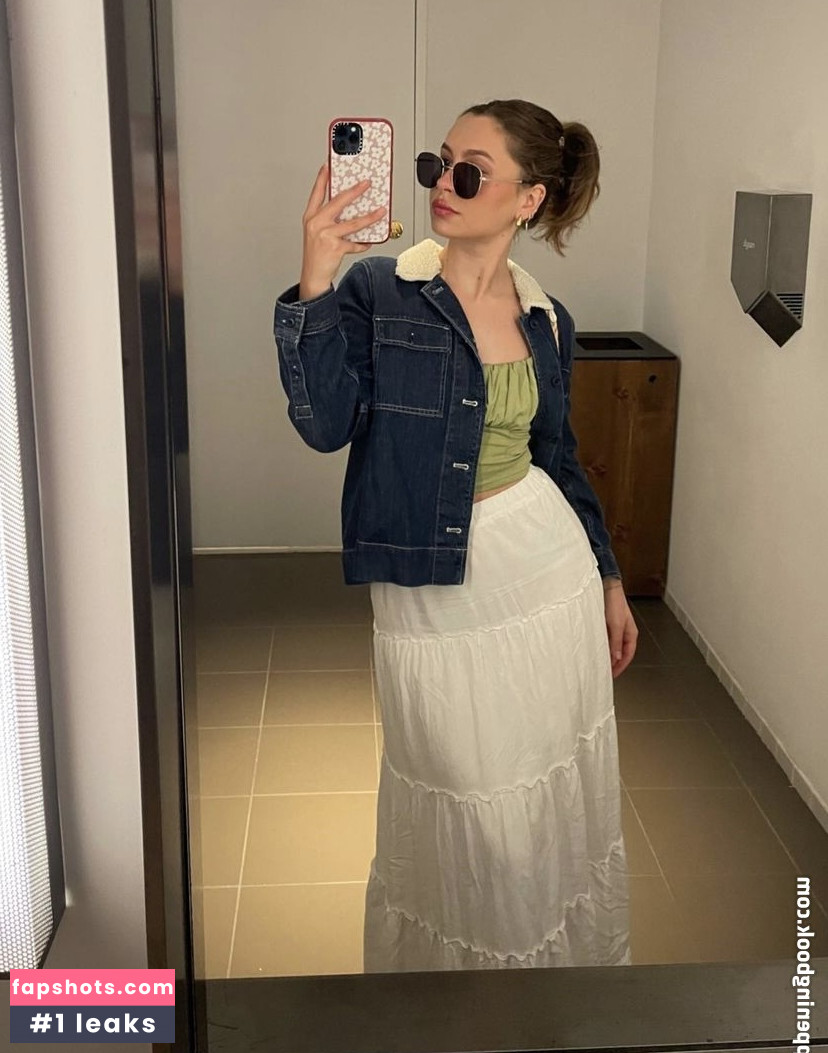 Natasha Bure gallery photo #20