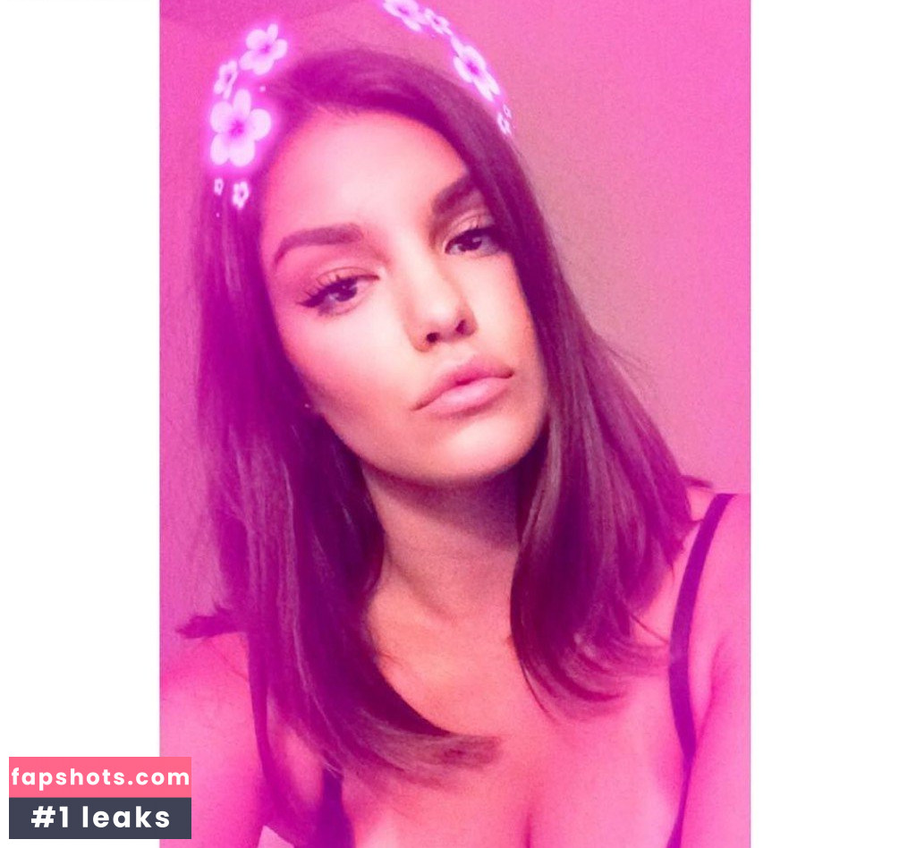 Natasha Canavarro gallery photo #2