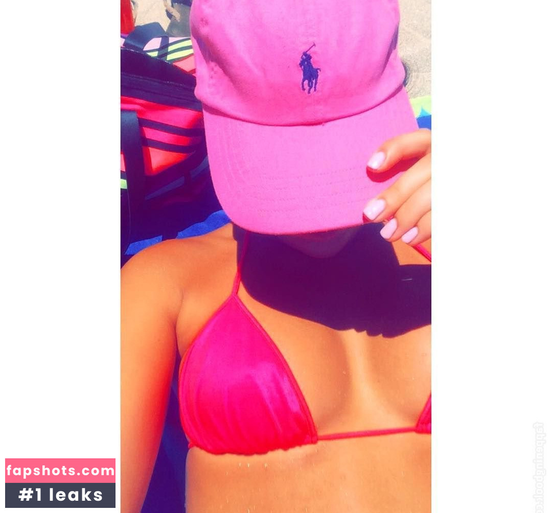 Natasha Canavarro nude babe gallery