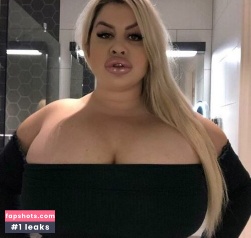Natasha Crown Nude Leaks OnlyFans - Fapshots