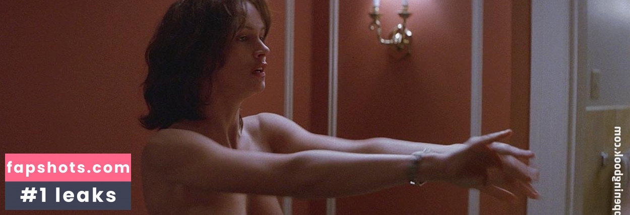 Natasha Henstridge gallery photo #132