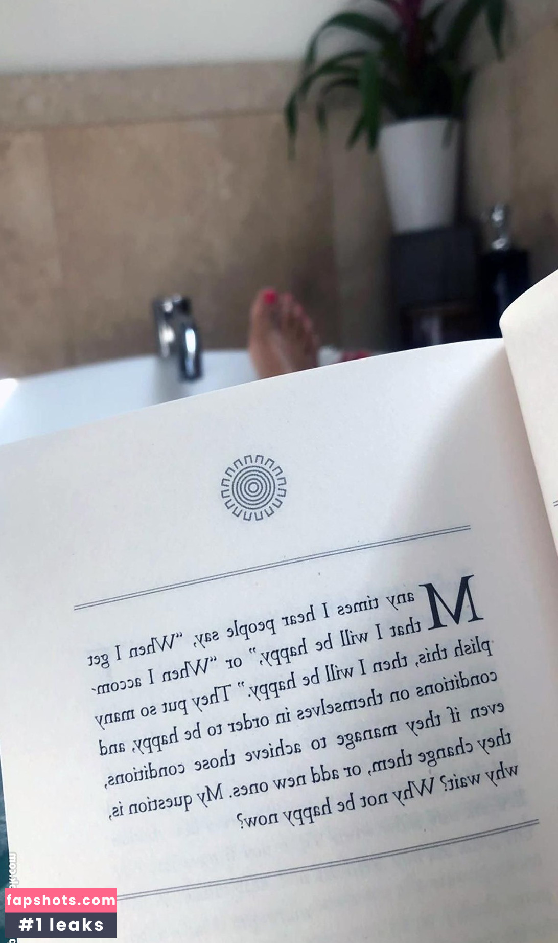 Natasha Henstridge gallery photo #49