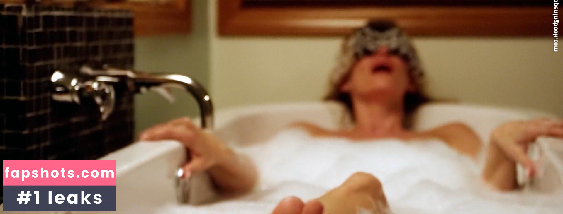 Natasha Henstridge gallery photo #72