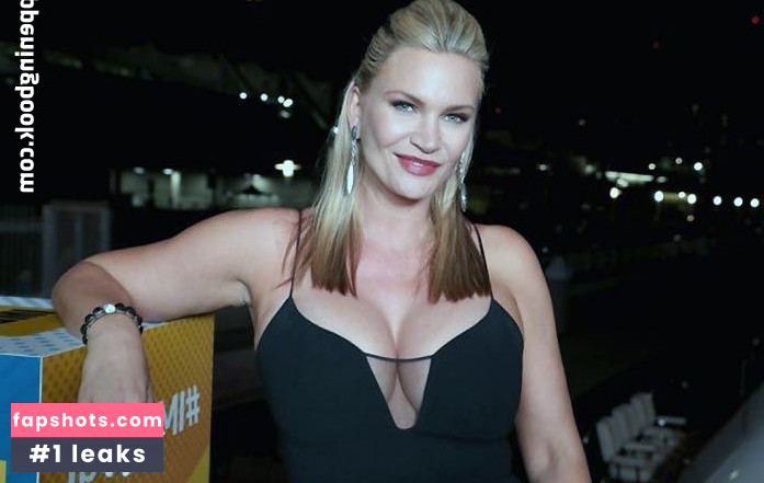 Natasha Henstridge gallery photo #87