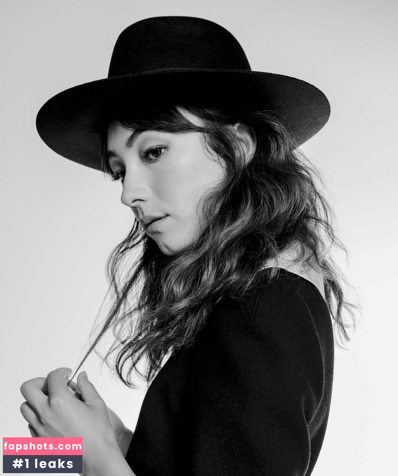 Natasha Liu Bordizzo gallery photo #67