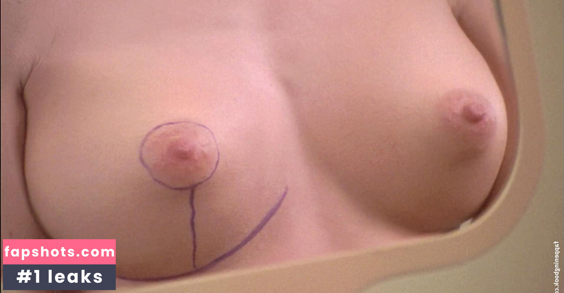 Natasha Lyonne gallery photo #134