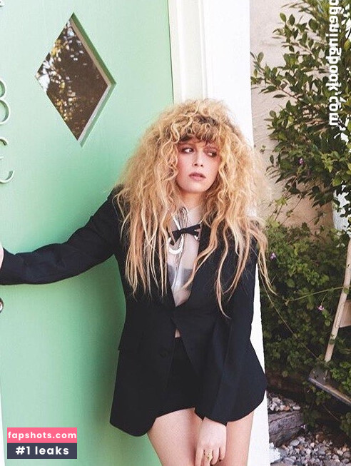 Natasha Lyonne gallery photo #28