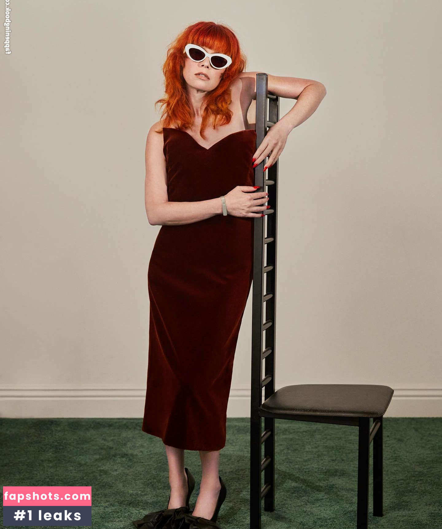 Natasha Lyonne gallery photo #66