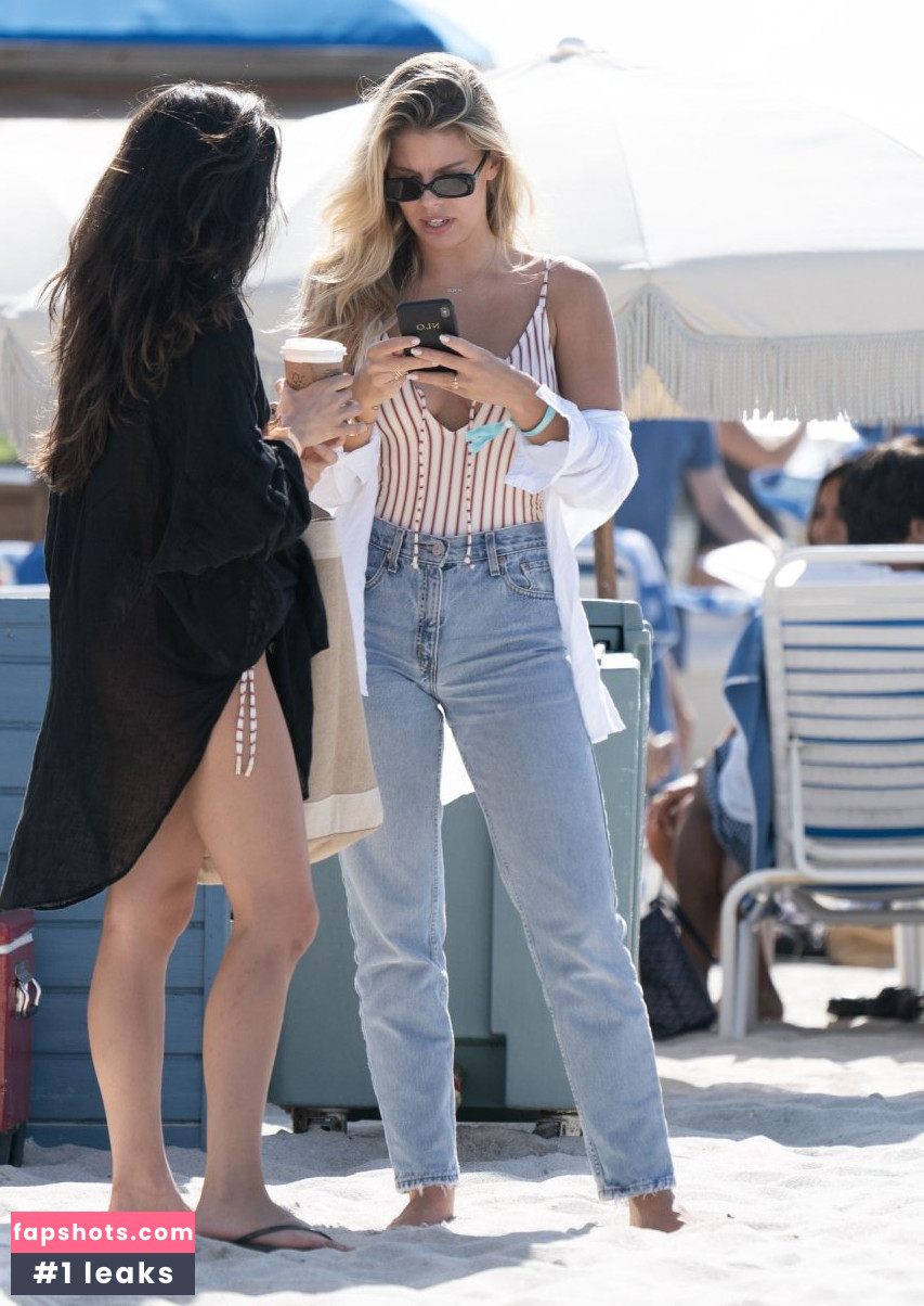 Natasha Oakley Nude Leaks OnlyFans Photos #652 - LeakJerk