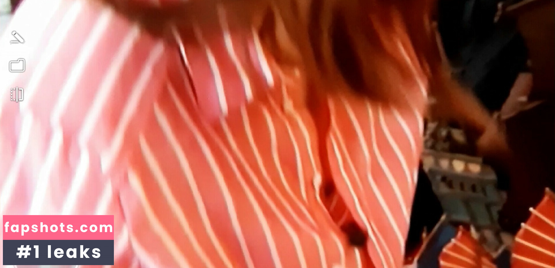 Natasha Raskin-Sharp gallery photo #9