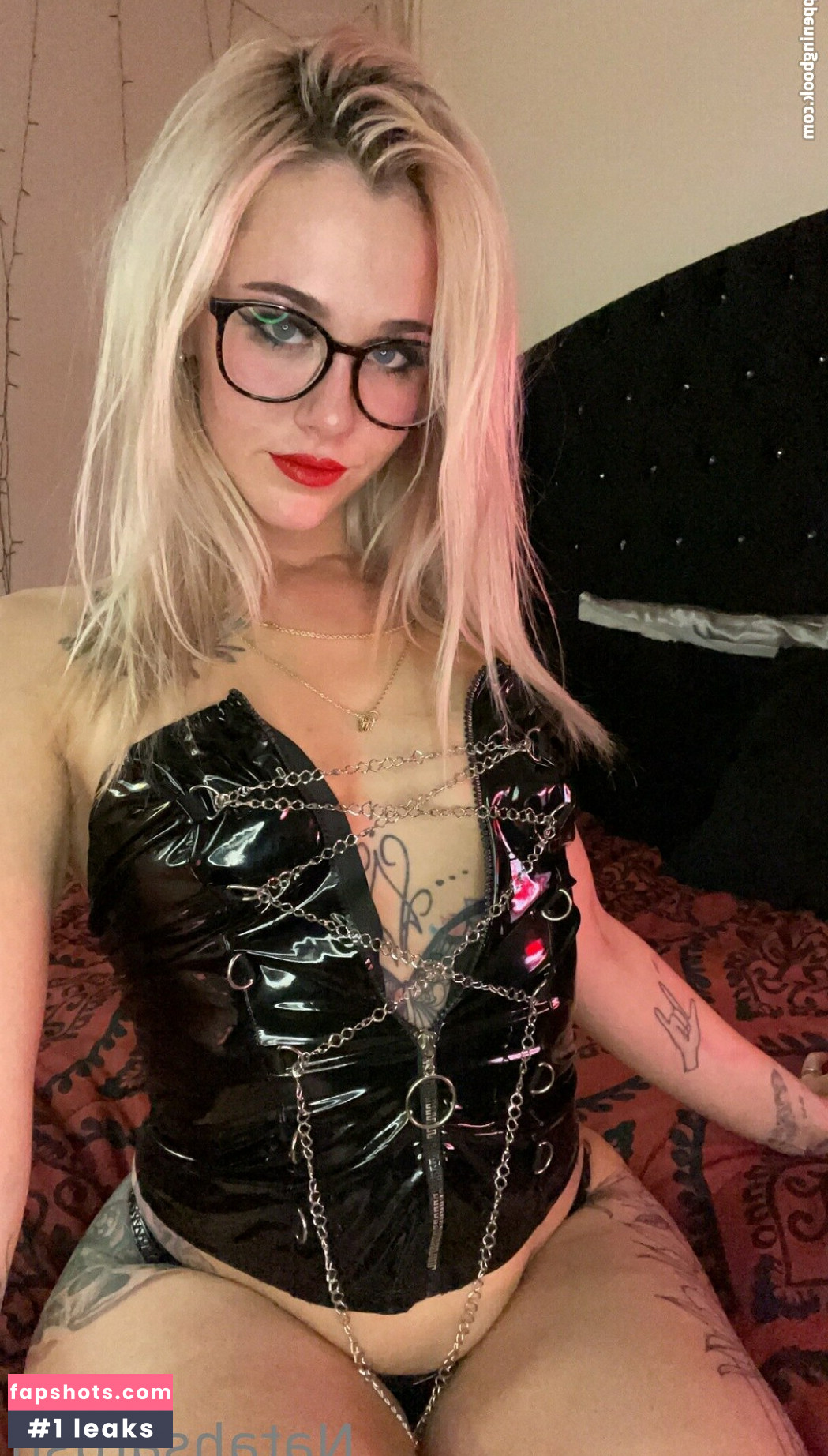 Natasha Tush gallery photo #9