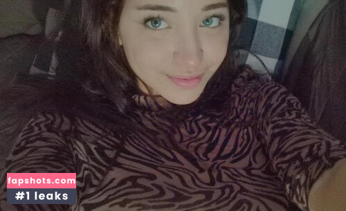 NatashaSnyder gallery photo #13