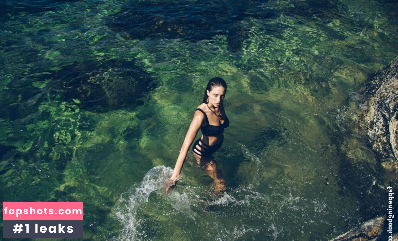 Nathalie Edenburg gallery photo #7