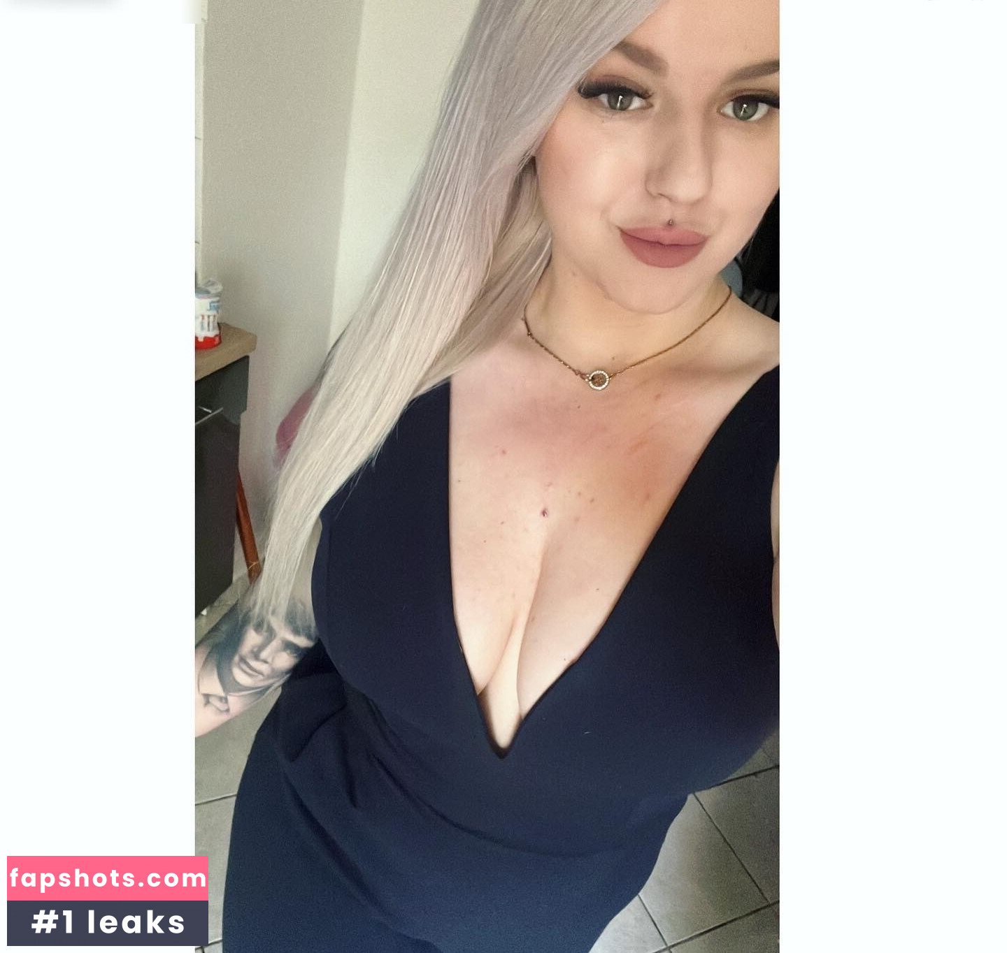 Nathalie Eloquent nude babe gallery