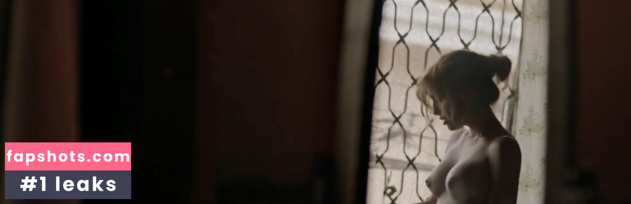 Nathalie Hart gallery photo #2