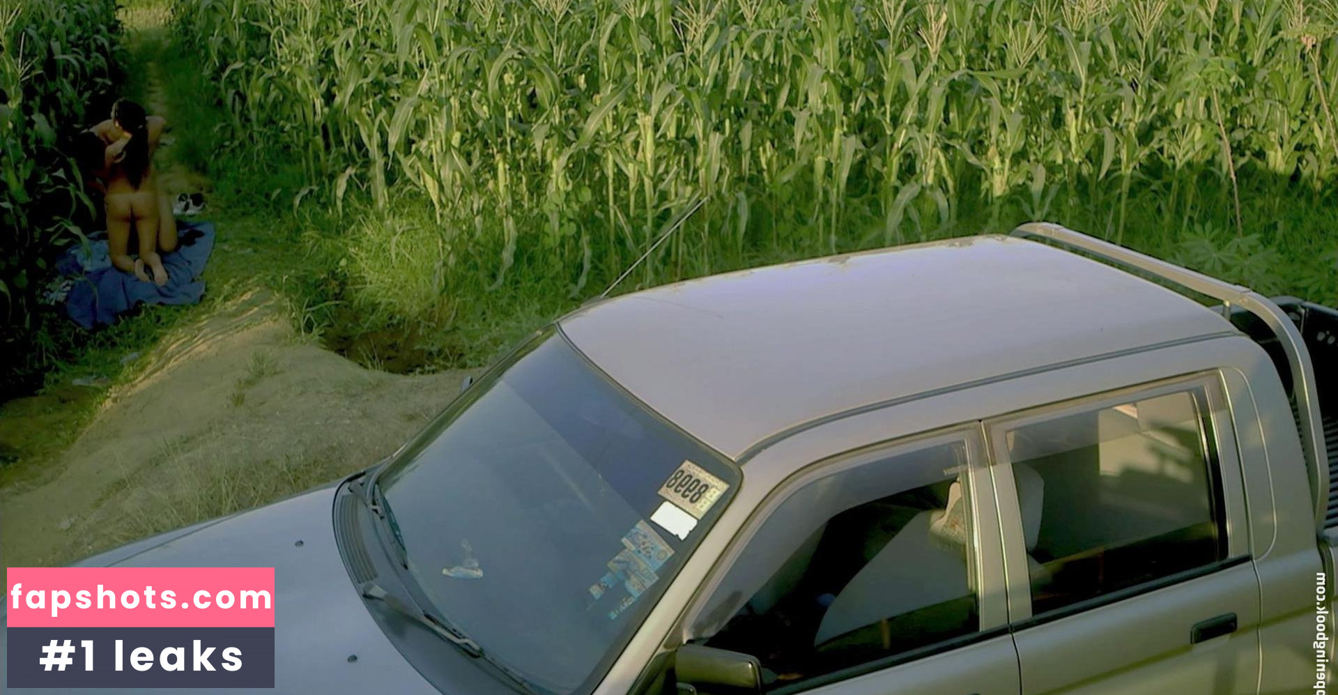 Nathalie Hart gallery photo #19