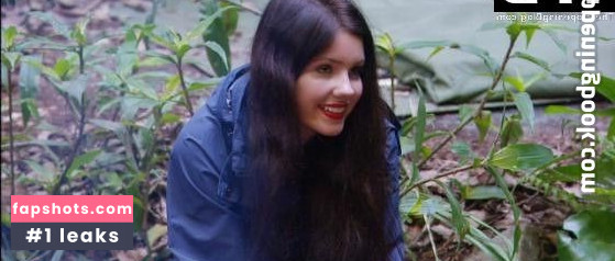 Nathalie Volk gallery photo #3