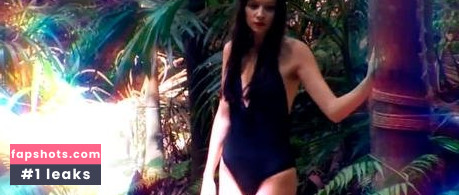 Nathalie Volk gallery photo #23