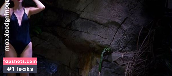 Nathalie Volk gallery photo #30