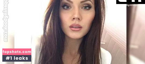 Nathalie Volk gallery photo #5