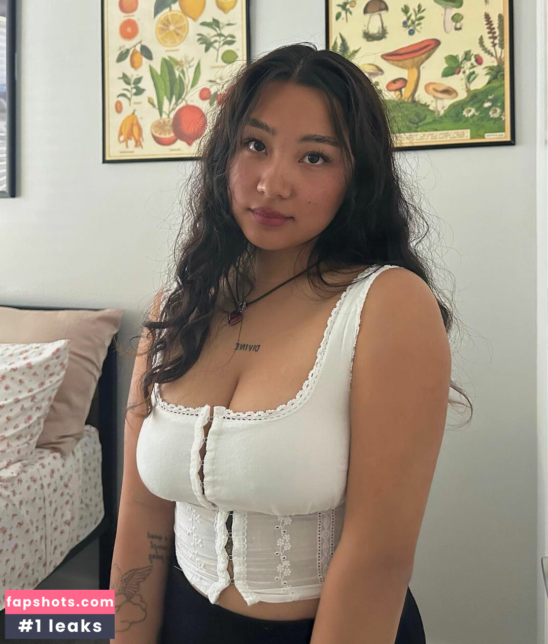 Nathaliewrth gallery photo #20