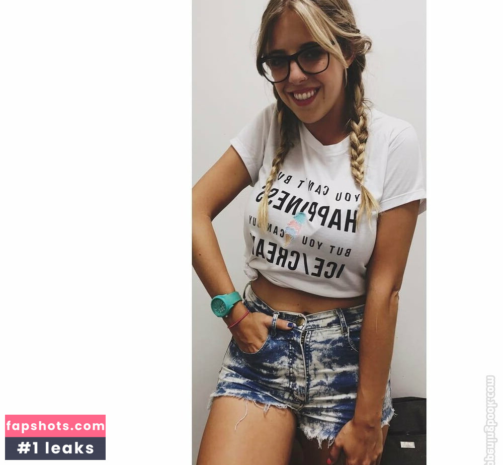 Nati Jota gallery photo #22