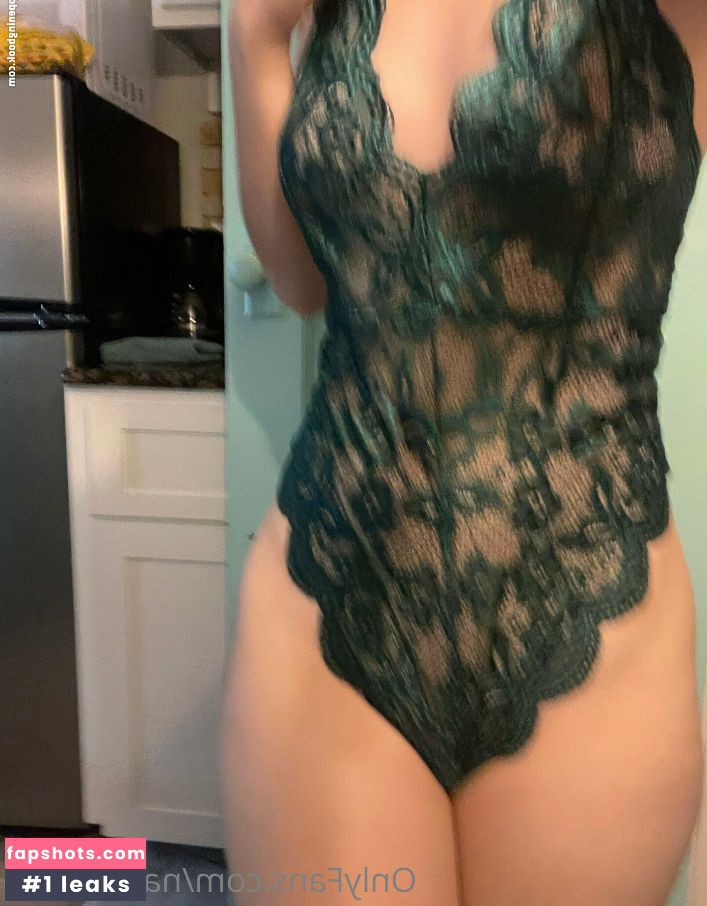 natilie_little Nude Leaks OnlyFans Photos #6 - LeakJerk