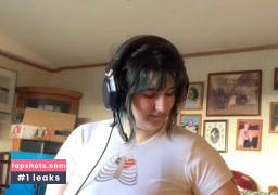 Natseleen gallery photo #11