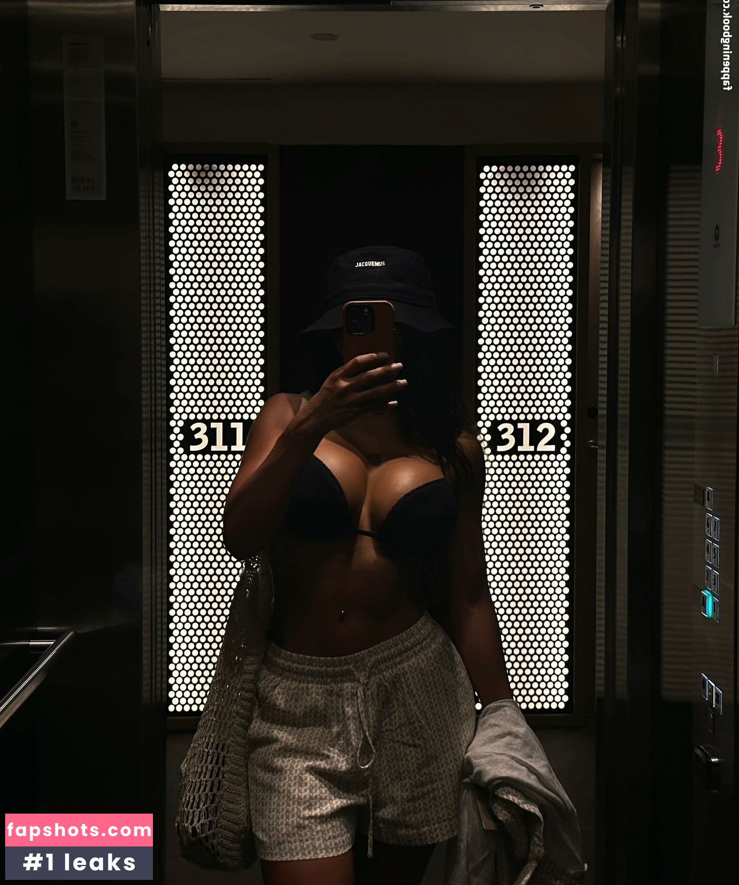 Natseleen gallery photo #36