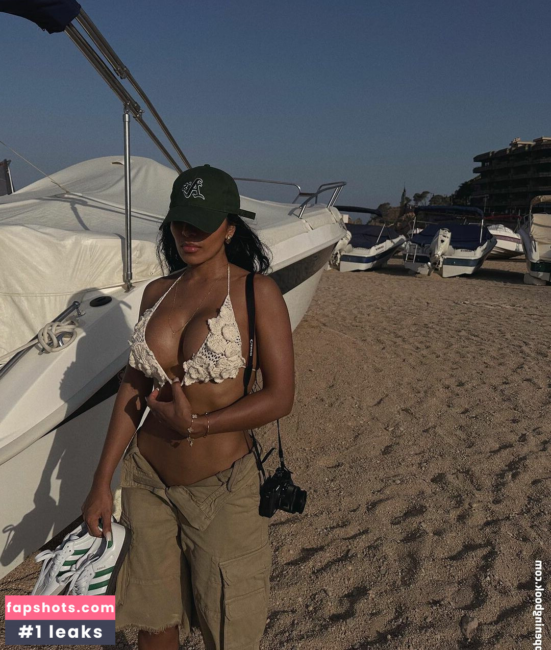 Natseleen gallery photo #45