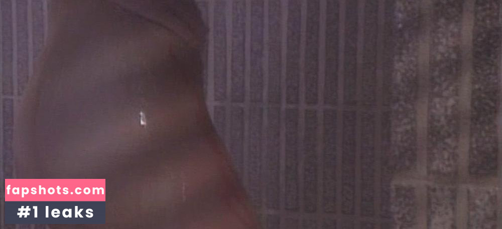 Natsuki Ozawa gallery photo #2