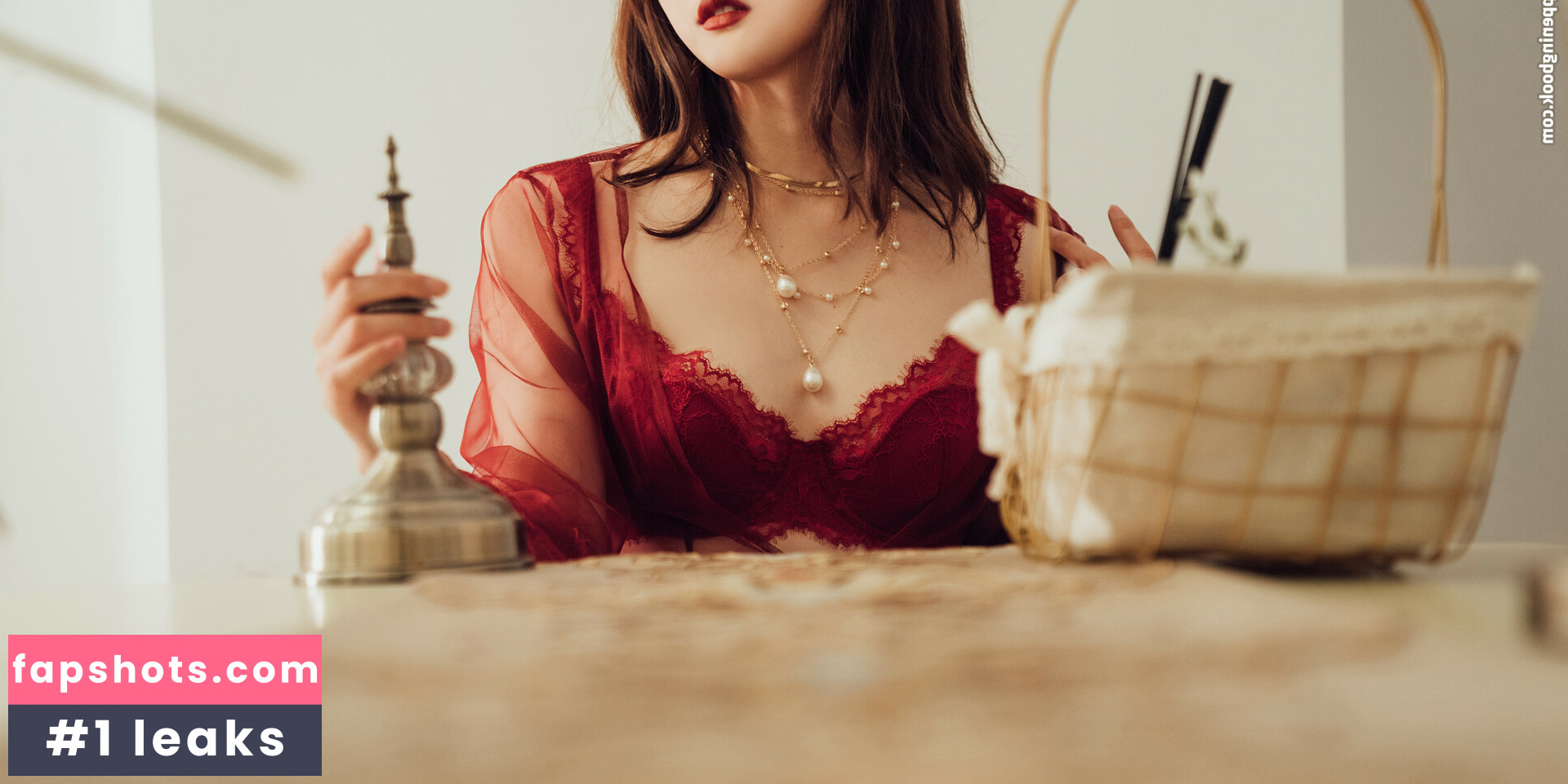 Natsuko233 gallery photo #30