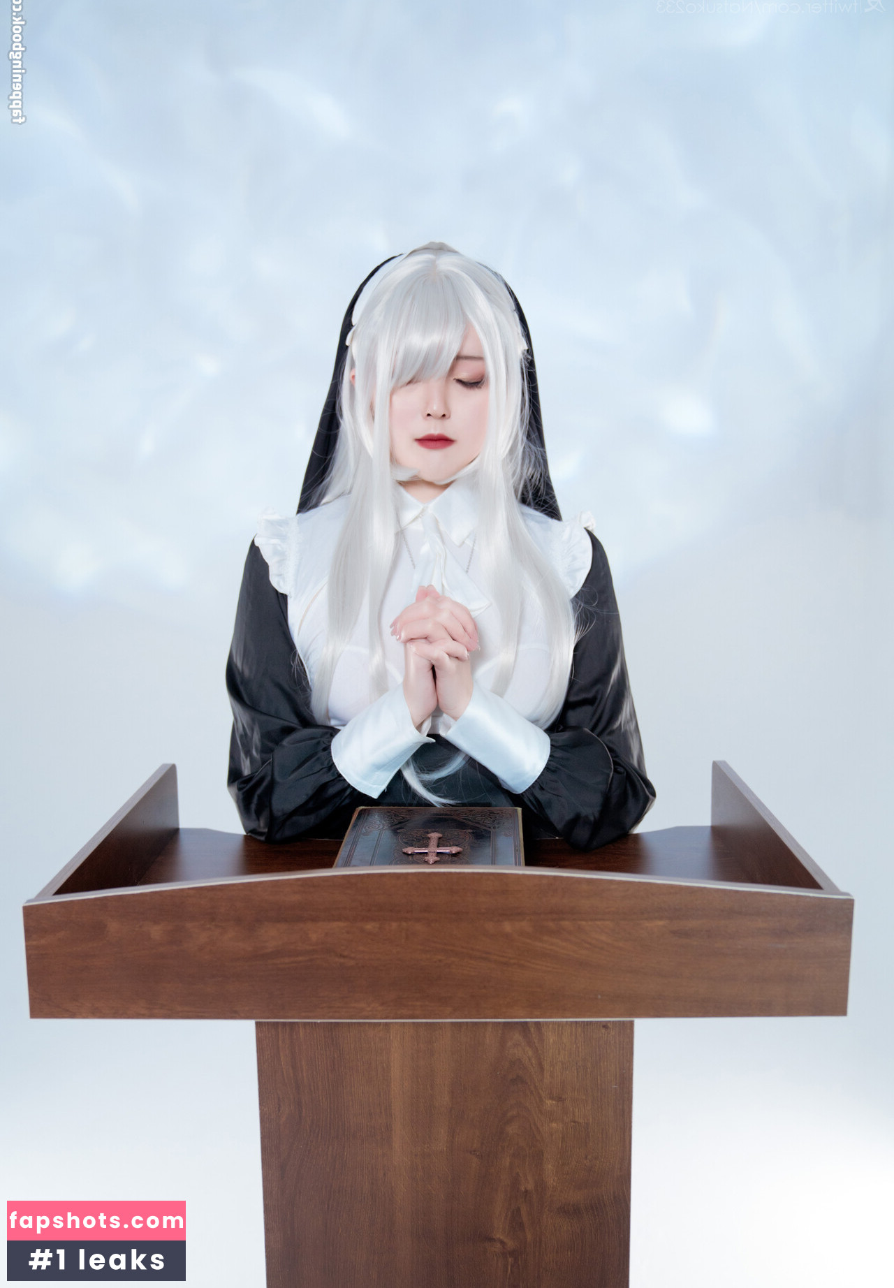 Natsuko233 gallery photo #62