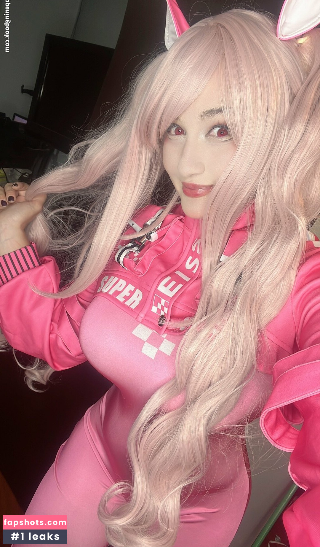 Natsumi Louise gallery photo #38