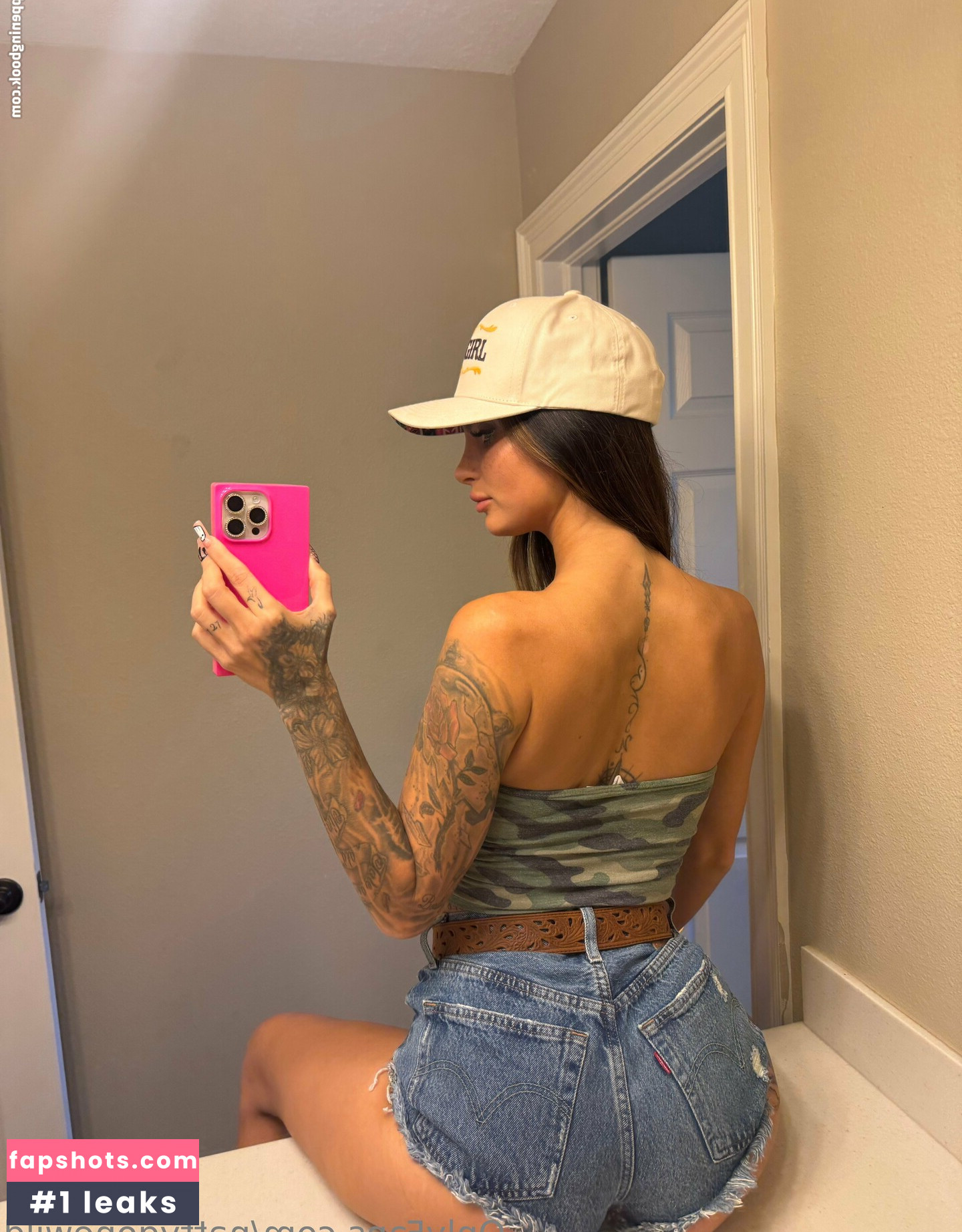 nattygonewild nude babe gallery