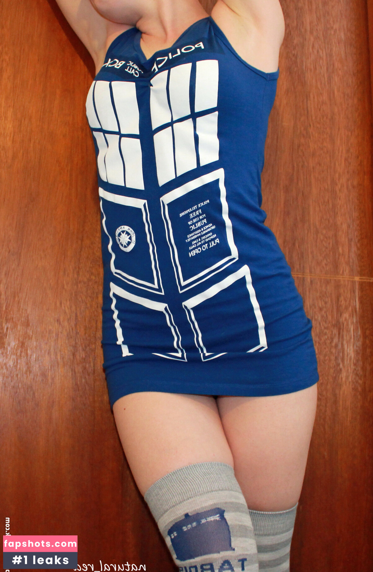 Natural_Red gallery photo #14