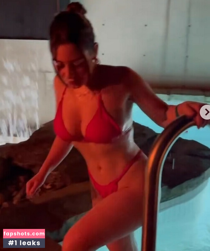 Natural Uniboobs Nude Leaks OnlyFans Photos #31 - Fapshots